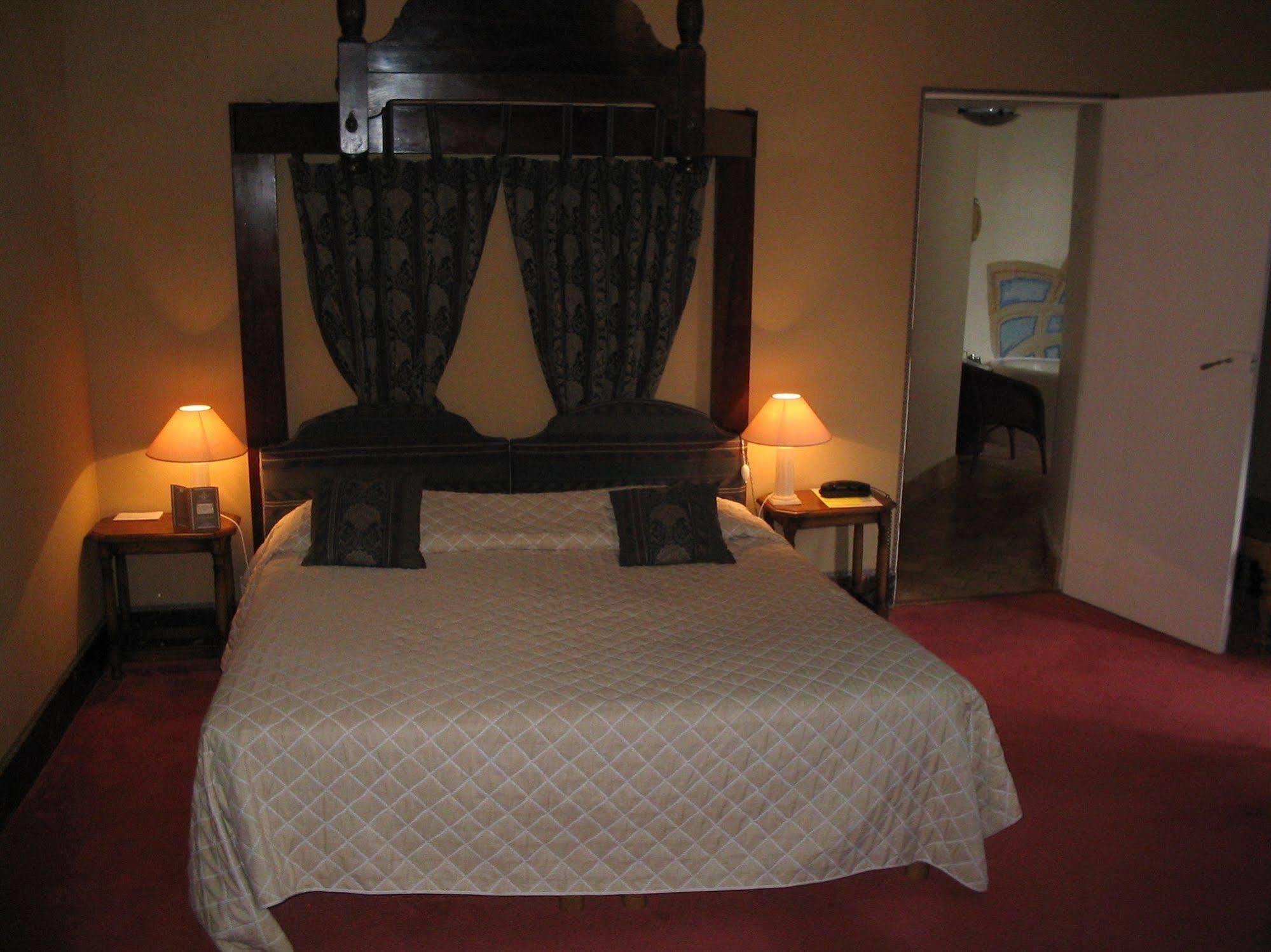 Chateau De Chissay, Hotel De Charme Pres De Chenonceau Et Le Zoo De Beauval מראה חיצוני תמונה